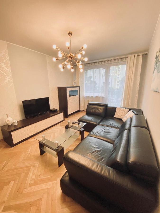 Przytulne Mieszkanie Na Przymorzu W Gdansku Exterior photo